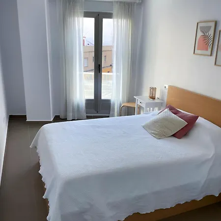 Habitaciones Privadas Con Bano En Piso Centrico Gandia Exterior photo
